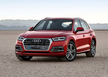 Автомобиль Audi Q5 был доставлен на осмотр и при повороте издает щелкающий звук.